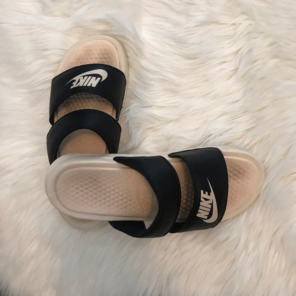 Nike Benassi Duo Ultra Slide